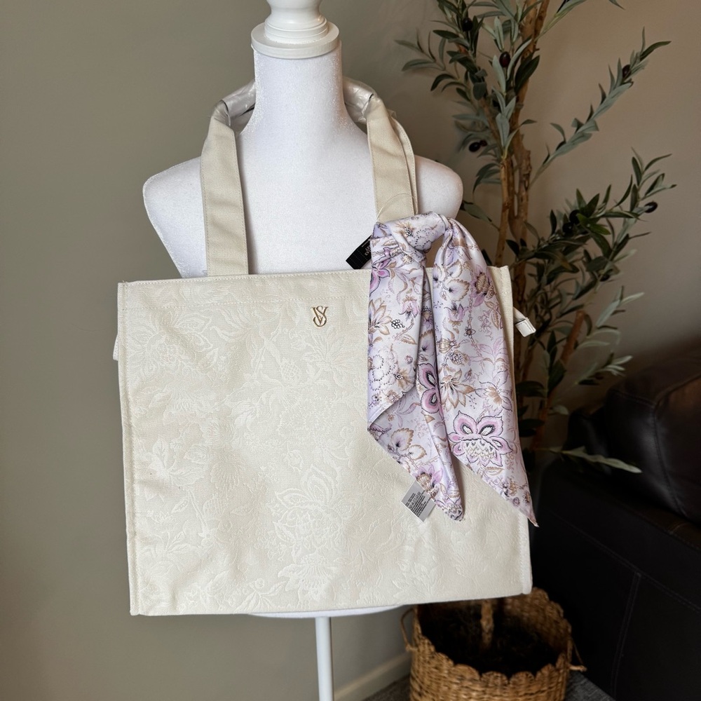 Victoria’s Secret Tote Bag with Floral Scarf NEW